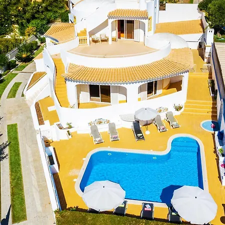 Villa Grace Bay By Algarve Vacation
