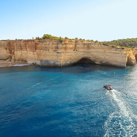 Grace Bay By Algarve Vacation