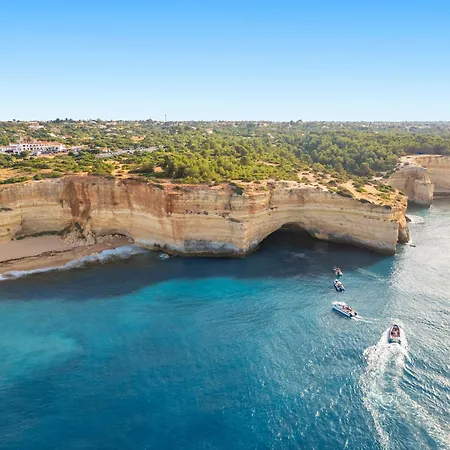 Grace Bay By Algarve Vacation Villa Guia